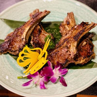 Sườn Cừu Úc sốt bơ tây/ sốt tiêu đen