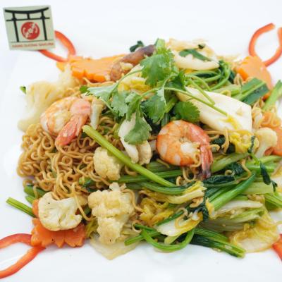 Mì Gói Xào Hải Sản